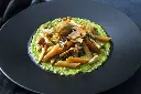 piatto-pennette-funghi-scaled.webp